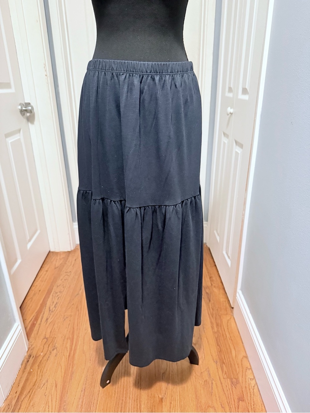 NATION LTD Esmeralda Tiered Midi Skirt Night Sky Navy Size M NWT